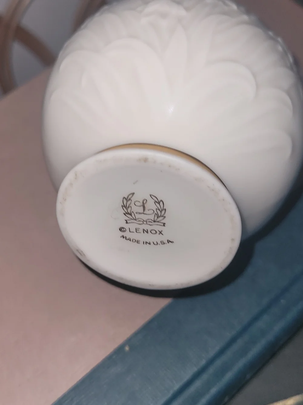 Vintage Lenox Set Of 3 Vases. Ivory Porcelain Decorative Vases with Gold Trim